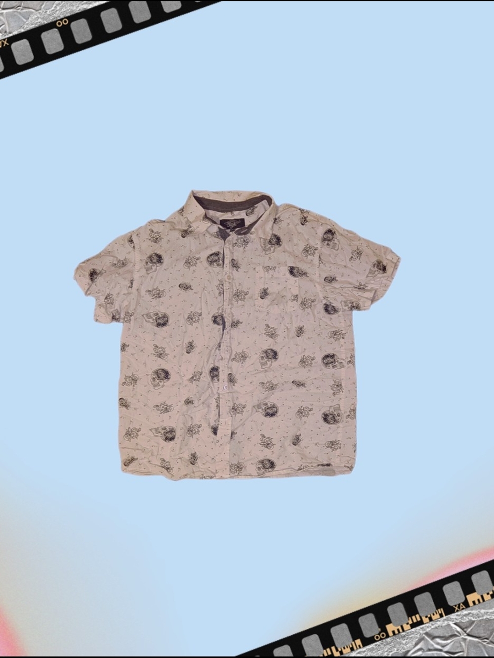 Men's Short-Sleeve Printed Button-Down Shirt - White with Gray Motif